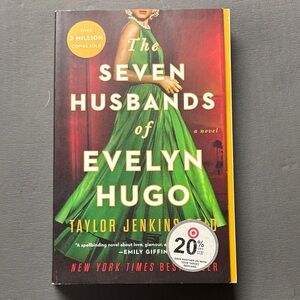 The Seven Husbands of Evelyn Hugo Book